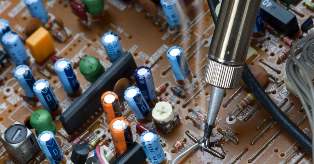 Conserto de Bebedouro em Juiz de Fora | Assistência Perto de Mim placa eletronica com falhas ou sem funcionamento